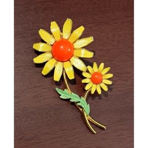 Nice Weiss Flower Brooch Pin, Yellow / Orange